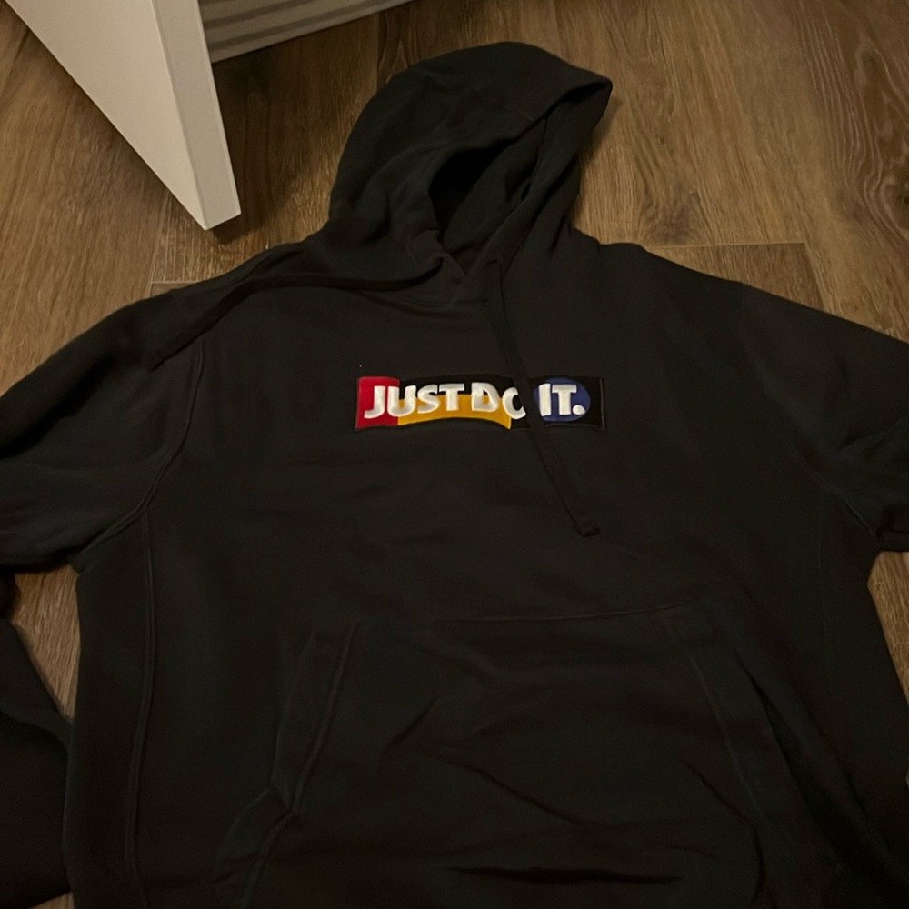 women’s nike hoodie